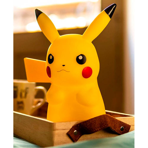 Lampara Led 3D Pikachu Pokemon 25cm