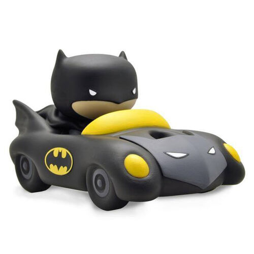 Imagen "img 249524 b228fa948992ad0575104588ced78323 20" de muestra del producto Figura Hucha Chibi Batman Batmobile Justice League DC Comics 16cm de la tienda online de regalos y coleccionables de cine, series, videojuegos, juguetes.