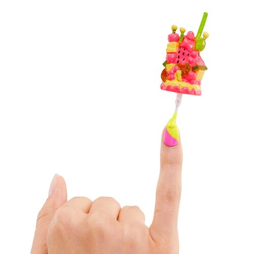 Mueca Sweet Nails Tienda de Frutas Pinky Pops L.O.L. Surprise