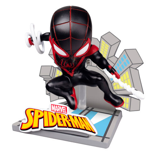 Figura sorpresa Attack Series Spiderman Marvel surtido